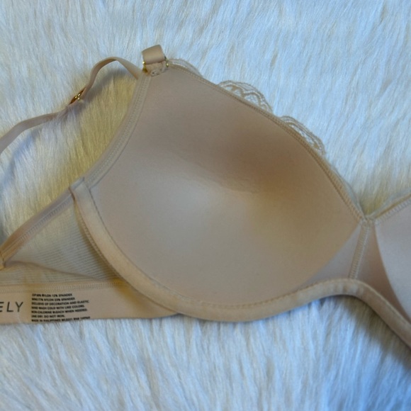 Lively Bra Women Size 32DD Beige Lace Wireless Lightly Lined Back Closure - Picture 6 of 7